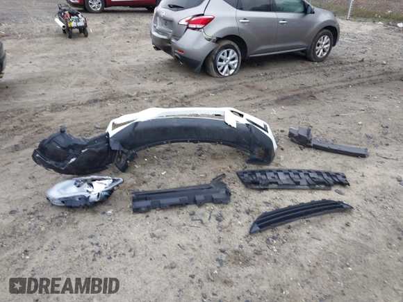 2017 Nissan Rogue SV with VIN KNMAT2MTXHP513920, listed as a IAAI auction lot 40800668 with 105,460 mi miles. Bid and sale history available at carsss.com. Image 12.