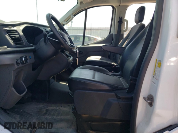 2020 Ford Transit Passenger XL с VIN 1FBAX2Y86LKB21862, выставлен на аукционе Copart как лот 67888554 с пробегом 18 936 миль миль и Списание • Salvage title. История ставок и продаж доступна на DreamBid. Изображение 7.