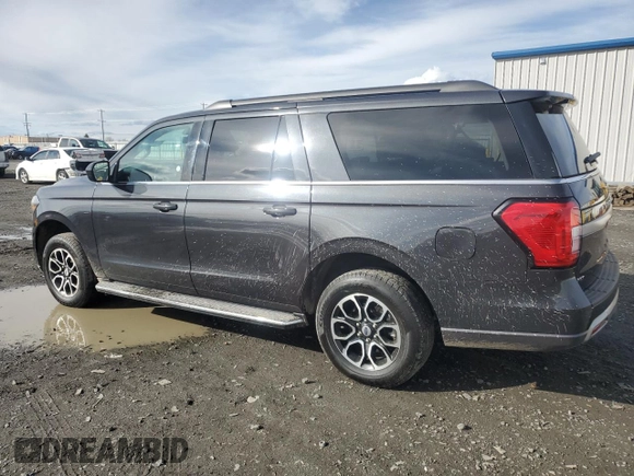 2023 Ford Expedition Max XLT with VIN 1FMJK1J83PEA16291, listed as a Copart auction lot 49261275 with 65,725 mi miles and Clean title. Bid and sale history available at DreamBid. Image 2.
