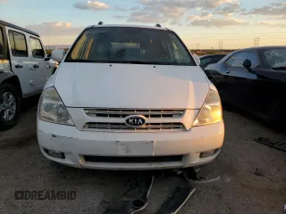 2008 Kia Sedona LX with VIN KNDMB233586199388, listed as a Copart auction lot 73033294 with 185,163 mi miles and Clean Title. Bid and sale history available at carsss.com. Image 5.