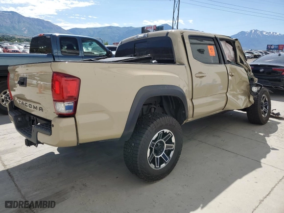 2017 Toyota Tacoma SR5 with VIN 3TMCZ5ANXHM044932, listed as a Copart auction lot 58738214 with 0 mi miles and Non Repairable. Bid and sale history available at carsss.com. Image 3.