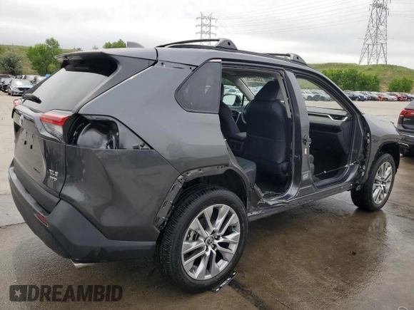 2022 Toyota RAV4 XLE Premium with VIN 2T3A1RFV7NC293473, listed as a Copart auction lot 58990175 with 30,095 mi miles and Salvage title. Bid and sale history available at DreamBid. Image 3.