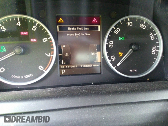 2010 Land Rover LR4 Lux z VIN SALAK2D44AA532072, wystawiony jako IAAI lot #37238544 z przebiegiem 118 089 mil mil oraz . Historia ofert i sprzedaży dostępna na DreamBid. Obrazek 7.