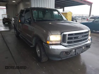 2004 Ford Super Duty F-250 XL with VIN 1FTNW20L34EC72478, listed as a IAAI auction lot 41435891 with 136,275 mi miles. Bid and sale history available at carsss.com. Image 1.