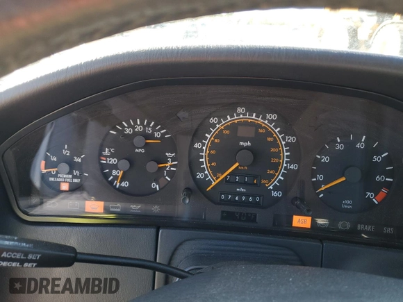 1994 Mercedes-Benz S 320 with VIN WDBGA32E1RA165230, listed as a Copart auction lot 42641875 with 74,960 mi miles and Clean Title. Bid and sale history available at DreamBid. Image 9.