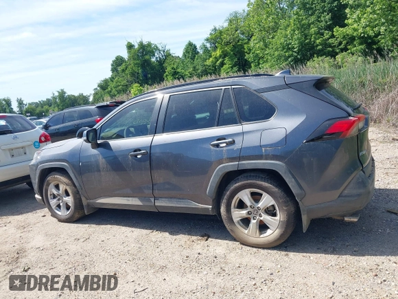 2021 Toyota RAV4 XLE with VIN 2T3P1RFV1MC214257, listed as a IAAI auction lot 42297014 with Not provided miles and . Bid and sale history available at DreamBid. Image 14.