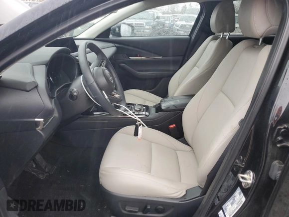 2023 Mazda CX-30 S Preferred with VIN 3MVDMBCM4PM571464, listed as a Copart auction lot 49984875 with 7,721 mi miles and Salvage title. Bid and sale history available at DreamBid. Image 7.
