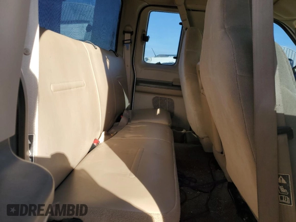 2003 Ford Super Duty F-250 XL with VIN 1FTNX20SX3EB23150, listed as a Copart auction lot 82115544 with 173,624 mi miles and Salvage Title. Bid and sale history available at carsss.com. Image 10.