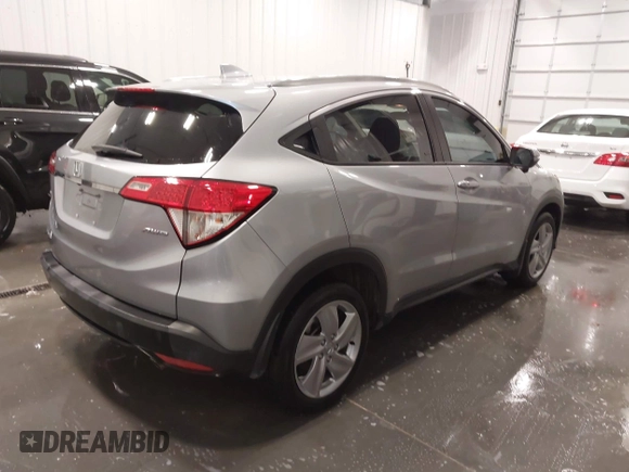 2020 Honda HR-V EX with VIN 3CZRU6H59LM725929, listed as a IAAI auction lot 41741769 with 31,870 mi miles. Bid and sale history available at carsss.com. Image 4.