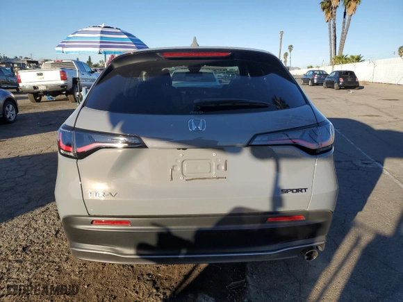 2024 Honda HR-V Sport with VIN 3CZRZ2H56RM746367, listed as a Copart auction lot 88366445 with 8,851 mi miles and Salvage Title. Bid and sale history available at carsss.com. Image 6.