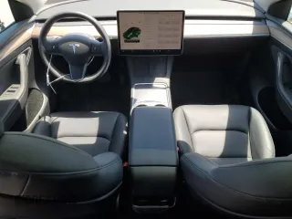 2024 Tesla Model Y Long Range с VIN 7SAYGDEE1RF060140, выставлен на аукционе Copart как лот 60923445 с пробегом 12 765 миль миль и Списание • Salvage title. История ставок и продаж доступна на DreamBid. Изображение 8.