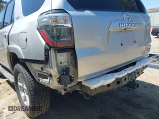 2023 Toyota 4Runner SR5 с VIN JTEMU5JR1P6089760, выставлен на аукционе IAAI как лот 42320237 с пробегом 52 939 миль миль и . История ставок и продаж доступна на DreamBid. Изображение 20.