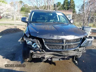 2014 Dodge Journey Crossroad z VIN 3C4PDDGG9ET302345, wystawiony jako IAAI lot #41888259 z przebiegiem 104 980 mil mil oraz . Historia ofert i sprzedaży dostępna na DreamBid. Obrazek 12.