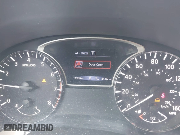 2020 Nissan Pathfinder SL with VIN 5N1DR2CM6LC610825, listed as a IAAI auction lot 42300210 with 123,226 mi miles and . Bid and sale history available at DreamBid. Image 7.