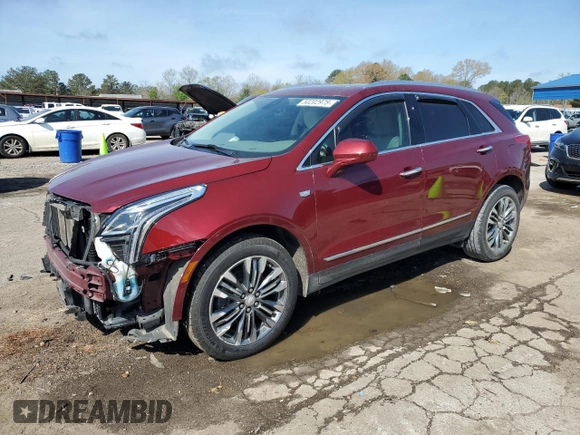 2018 Cadillac XT5 Premium Luxury FWD z VIN 1GYKNERS2JZ141705, wystawiony jako Copart lot #50202975 z przebiegiem 81 780 mil mil oraz Szkody całkowita. Historia ofert i sprzedaży dostępna na DreamBid. Obrazek 1.