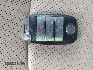 2015 Kia Optima EX с VIN 5XXGN4A70FG371153, выставлен на аукционе IAAI как лот 42219461 с пробегом 168 176 миль миль и . История ставок и продаж доступна на DreamBid. Изображение 11.