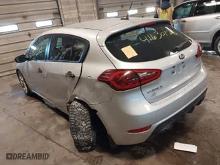 2016 Kia Forte 5-Door SX with VIN KNAFZ5A37G5498441, listed as a IAAI auction lot 41630122 with NaN miles. Bid and sale history available at carsss.com. Image 3.