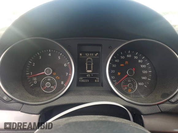 2012 Volkswagen Golf w/Conv & Sunroof z VIN WVWDB7AJ4CW022810, wystawiony jako Copart lot #80911224 z przebiegiem 130 223 mil mil oraz Szkoda całkowita • Salvage title. Historia ofert i sprzedaży dostępna na DreamBid. Obrazek 9.