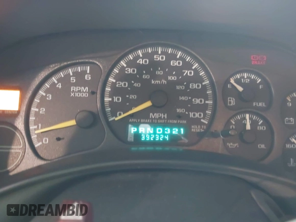2000 GMC New Sierra 1500 SL with VIN 2GTEC19V8Y1273317, listed as a IAAI auction lot 41290873 with 392,324 mi miles. Bid and sale history available at carsss.com. Image 7.