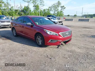 2016 Hyundai Sonata SE с VIN 5NPE24AF1GH349434, выставлен на аукционе IAAI как лот 42555667 с пробегом 178 592 миль миль и . История ставок и продаж доступна на DreamBid. Изображение 1.