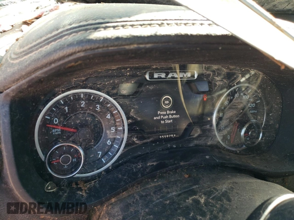 2022 Ram 2500 Laramie z VIN 3C6UR5FJ2NG144079, wystawiony jako Copart lot #68461813 z przebiegiem 155 979 mil mil oraz Nie do naprawy • Non repairable. Historia ofert i sprzedaży dostępna na DreamBid. Obrazek 9.