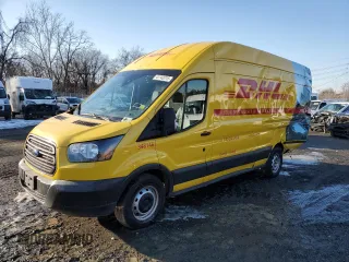 2019 Ford Transit z VIN 1FTYR3XM3KKA24867, wystawiony jako Copart lot #41742215 z przebiegiem 86 358 mil mil oraz Szkoda całkowita • Salvage title. Historia ofert i sprzedaży dostępna na DreamBid. Obrazek 1.