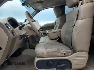 2006 Ford F-150 STX z VIN 1FTRX12W16FB04724, wystawiony jako Copart lot #65361235 z przebiegiem 346 053 mil mil oraz Szkoda całkowita • Salvage title. Historia ofert i sprzedaży dostępna na DreamBid. Obrazek 7.