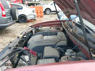 2002 Hyundai Santa Fe GLS с VIN KM8SC13D32U230286, выставлен на аукционе IAAI как лот 41698433 с пробегом 151 183 миль миль и . История ставок и продаж доступна на DreamBid. Изображение 12.