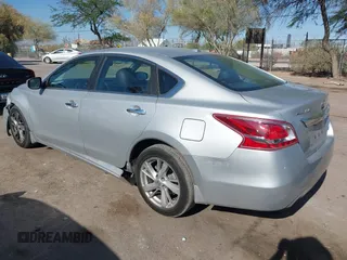 2013 Nissan Altima SV with VIN 1N4AL3AP2DC102015, listed as a IAAI auction lot 42572034 with 158,578 mi miles and . Bid and sale history available at DreamBid. Image 3.