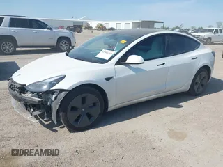 2023 Tesla Model 3 с VIN 5YJ3E1EAXPF553997, выставлен на аукционе IAAI как лот 41903219 с пробегом 31 981 миль миль и . История ставок и продаж доступна на DreamBid. Изображение 2.