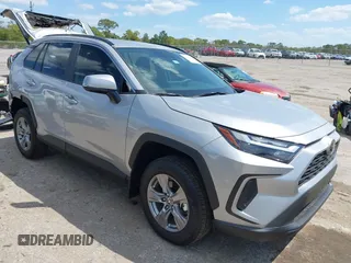 2024 Toyota RAV4 XLE with VIN 2T3P1RFV4RC480332, listed as a IAAI auction lot 41918288 with 6,861 mi miles. Bid and sale history available at carsss.com. Image 1.