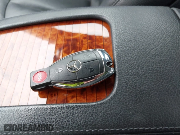 2006 Mercedes-Benz E 350 with VIN WDBUF87J76X184090, listed as a IAAI auction lot 42150546 with 149,647 mi miles and . Bid and sale history available at carsss.com. Image 11.