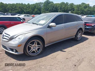 2008 Mercedes-Benz R 3.5L with VIN 4JGCB65E38A073203, listed as a IAAI auction lot 41711544 with 184,210 mi miles and . Bid and sale history available at DreamBid. Image 2.