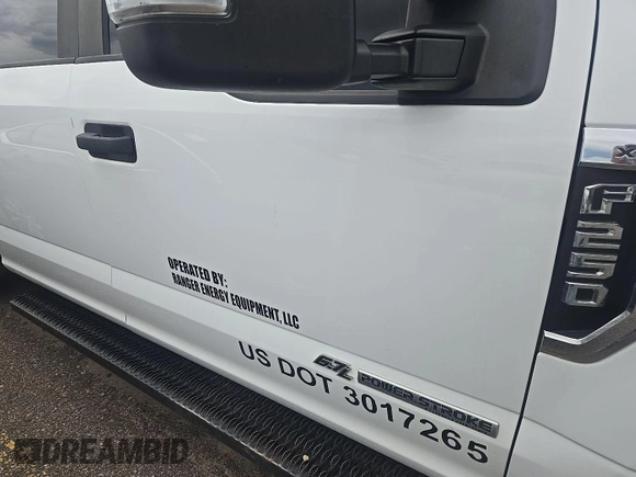 2017 Ford F-250 Lariat with VIN 1FT7W2BT2HEE35035, listed as a IAAI auction lot 42737737 with 211,204 mi miles and . Bid and sale history available at DreamBid. Image 16.