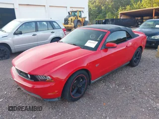 2010 Ford Mustang GT with VIN 1ZVBP8FH6A5112402, listed as a IAAI auction lot 42633347 with 153,349 mi miles and . Bid and sale history available at DreamBid. Image 17.