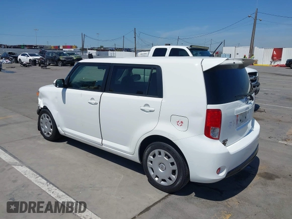 2014 Scion xB with VIN JTLZE4FE5EJ053964, listed as a IAAI auction lot 41993463 with 44,302 mi miles. Bid and sale history available at carsss.com. Image 3.