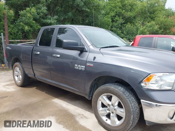 2015 Ram 1500 SLT z VIN 1C6RR6GT7FS742111, wystawiony jako IAAI lot #42469927 z przebiegiem 111 130 mil mil oraz . Historia ofert i sprzedaży dostępna na DreamBid. Obrazek 13.