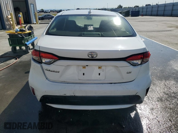 2022 Toyota Corolla LE with VIN JTDEPMAE5NJ199454, listed as a Copart auction lot 44672455 with 109,676 mi miles and Clean Title. Bid and sale history available at carsss.com. Image 6.