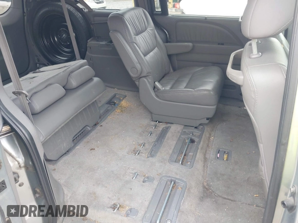 2008 Honda Odyssey EX-L with VIN 5FNRL38748B045957, listed as a IAAI auction lot 41885593 with 212,799 mi miles. Bid and sale history available at carsss.com. Image 8.