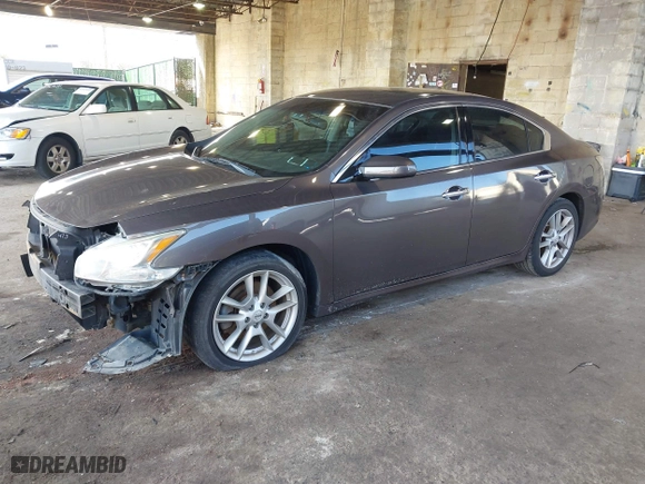 2014 Nissan Maxima 3.5 SV w/Premium Pkg with VIN 1N4AA5AP6EC430315, listed as a IAAI auction lot 41913968 with 84,065 mi miles. Bid and sale history available at carsss.com. Image 18.