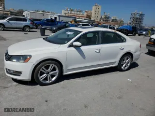 2013 Volkswagen Passat SEL Premium with VIN 1VWCM7A34DC029246, listed as a Copart auction lot 48924355 with 131,762 mi miles and Clean Title. Bid and sale history available at carsss.com. Image 1.
