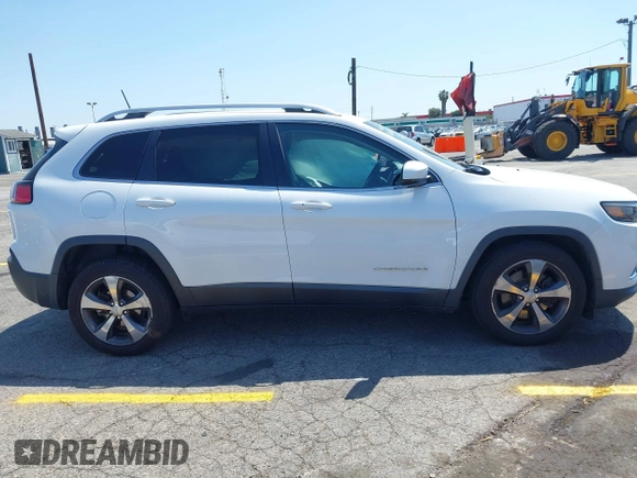 2019 Jeep Cherokee Limited z VIN 1C4PJLDB0KD396077, wystawiony jako IAAI lot #41972498 z przebiegiem 128 312 mil mil oraz . Historia ofert i sprzedaży dostępna na DreamBid. Obrazek 13.