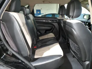 2011 Kia Sorento EX with VIN 5XYKUDA23BG044625, listed as a Copart auction lot 41789795 with 192,208 mi miles and Clean Title. Bid and sale history available at carsss.com. Image 11.