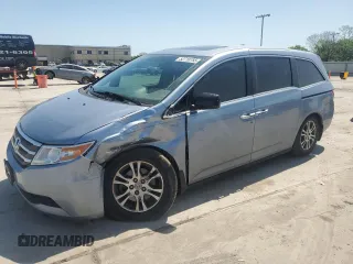 2013 Honda Odyssey EX-L with VIN 5FNRL5H63DB012106, listed as a Copart auction lot 52710755 with 69,674 mi miles and Salvage Title. Bid and sale history available at carsss.com. Image 1.