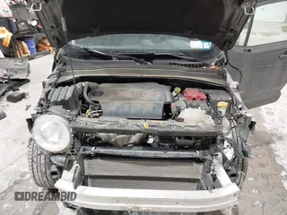 2020 Jeep Renegade Sport z VIN ZACNJBAB5LPL22109, wystawiony jako IAAI lot #41429694 z przebiegiem 63 441 mil mil oraz . Historia ofert i sprzedaży dostępna na DreamBid. Obrazek 10.
