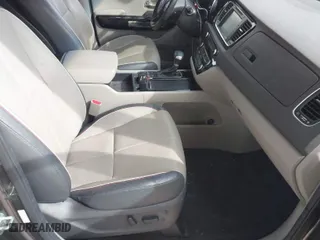 2018 Kia Sedona EX with VIN KNDMC5C14J6365497, listed as a IAAI auction lot 40898450 with 75,391 mi miles. Bid and sale history available at carsss.com. Image 5.