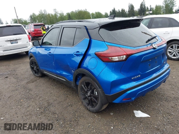 2021 Nissan Kicks SR with VIN 3N1CP5DV8ML561716, listed as a IAAI auction lot 42141359 with 18,137 mi miles and . Bid and sale history available at carsss.com. Image 3.