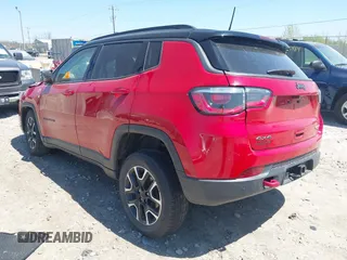 2019 Jeep Compass Trailhawk с VIN 3C4NJDDB1KT796771, выставлен на аукционе IAAI как лот 42235408 с пробегом Не указан миль и . История ставок и продаж доступна на DreamBid. Изображение 3.