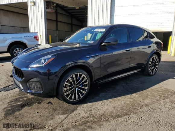 2023 Maserati Grecale Modena with VIN ZN682AVM7P7407716, listed as a Copart auction lot 80845824 with NaN miles and Salvage Title. Bid and sale history available at carsss.com. Image 1.