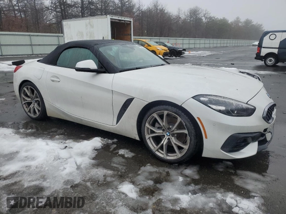 2020 BMW Z4 sDrive30i with VIN WBAHF3C08LWW67914, listed as a Copart auction lot 44566155 with 50,009 mi miles and Salvage Title. Bid and sale history available at carsss.com. Image 4.